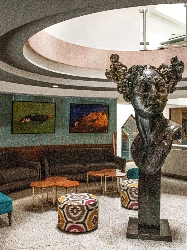 lobby (1)
